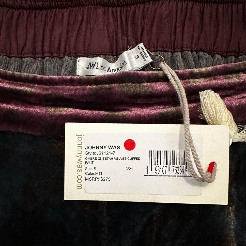 Johnny Was Ombre Cheetah Velvet Cuffed Pants - Picture 10 of 10